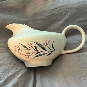 Alliance China Company "Regal" Creamer